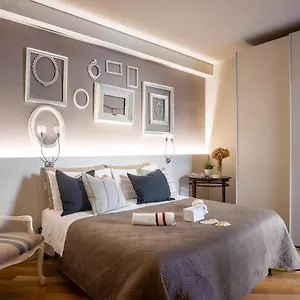 Elegant Location In - 2 Free Parking! Appartement Florence